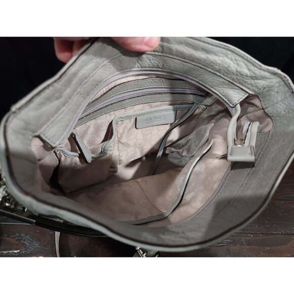 Michael Kors Medium Hammered Leather Messenger Crossbody Purse in Dove Gray - Picture 7 of 7